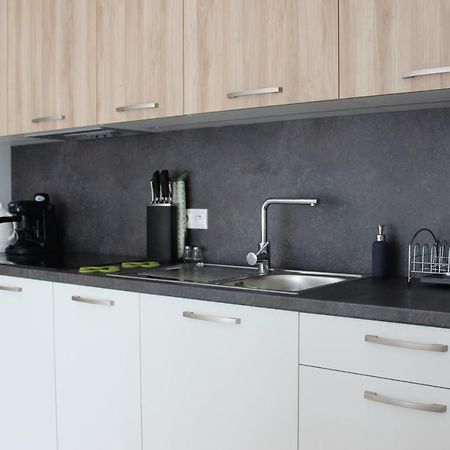 Leo Apartment Free Parking!!! Bratislava Exterior photo
